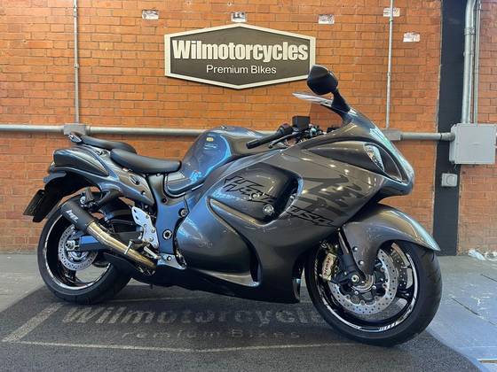 SUZUKI HAYABUSA GSX1300RA 